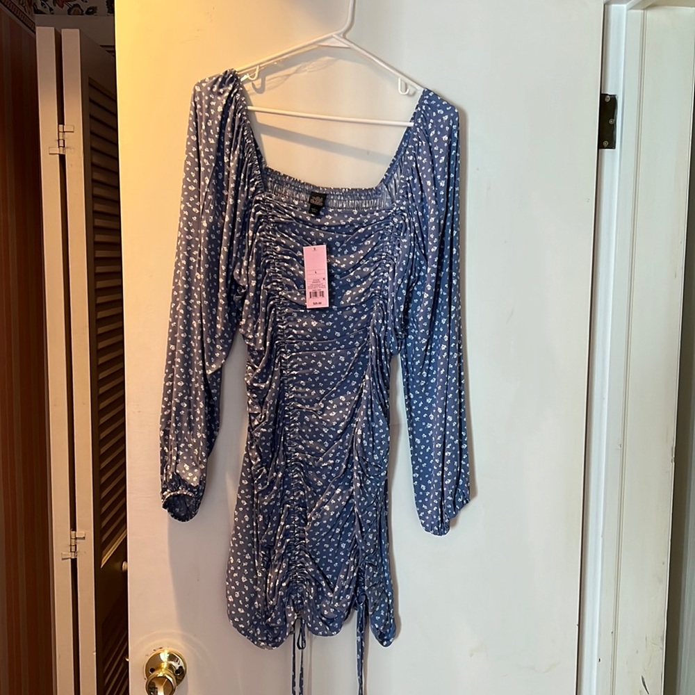 Blue with white flowers, long sleeve dress size large